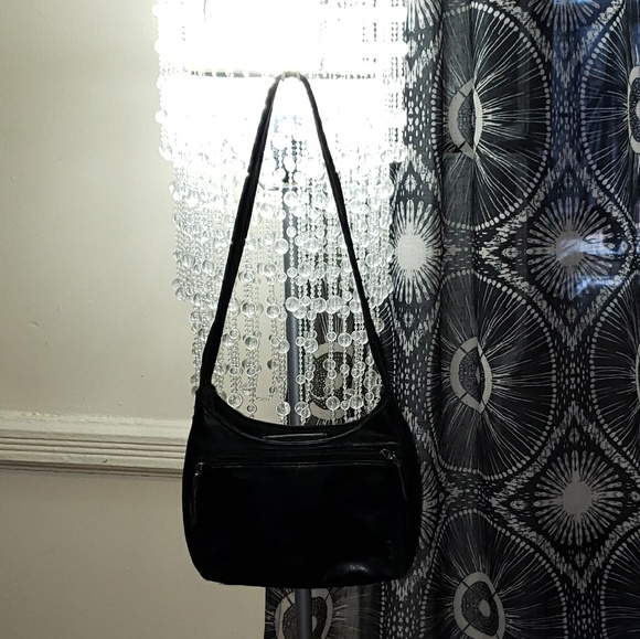 Fossil Bags Fossil Black Leather Shoulder Bag Poshmark